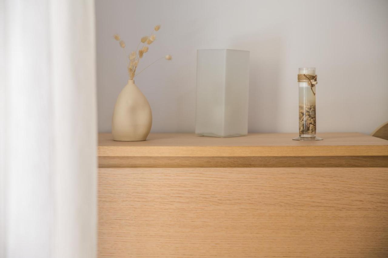 Lovely New Βuild Flat Near Metro - Free Parking Athena Bagian luar foto